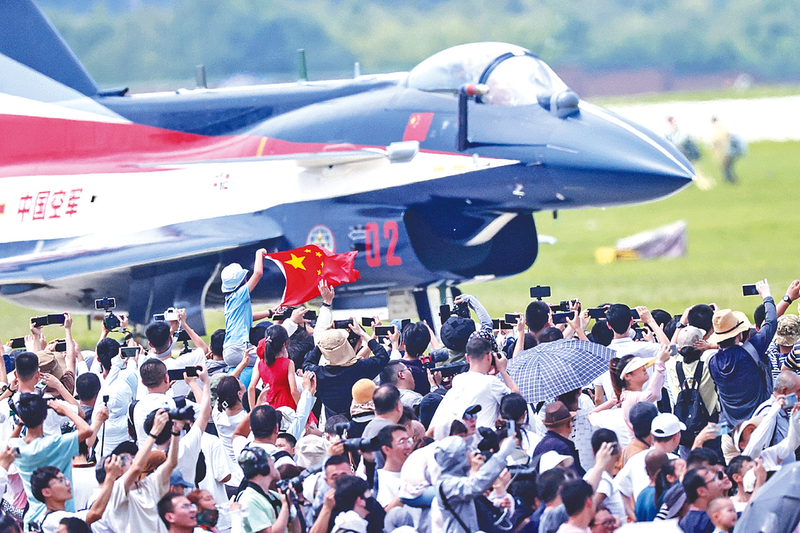 免费又黄又大又爽又女嫩又白长春航空展迎来首个公众日